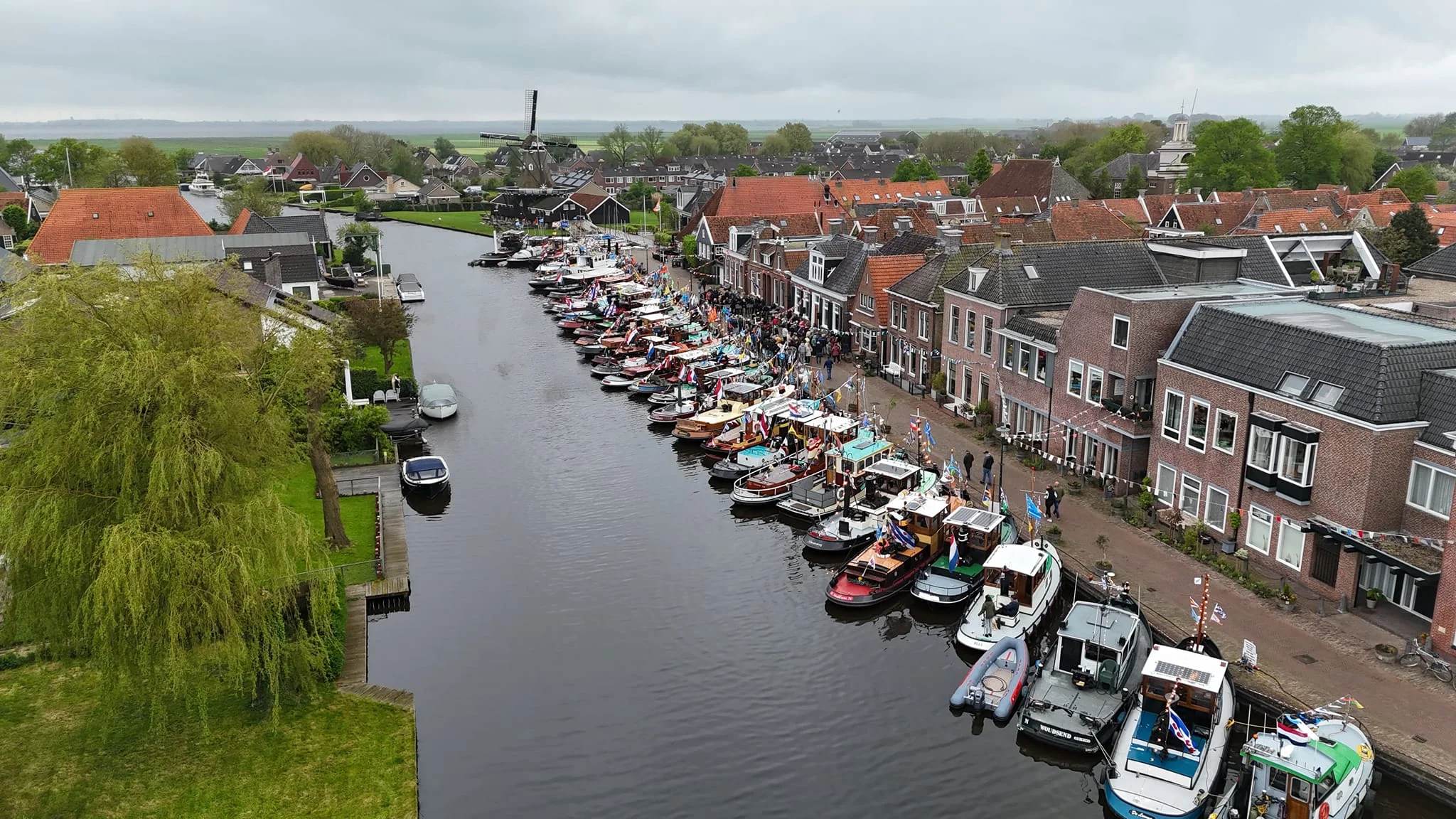 Friese Sleepbootdagen Woudsend